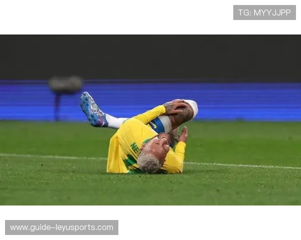 内马尔最新病床照曝光：球迷集体心碎